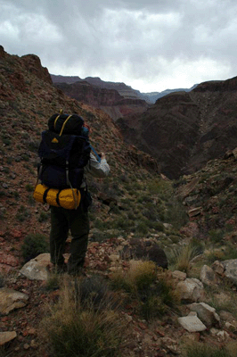 Pointing the way to Old Bright Angel Trail