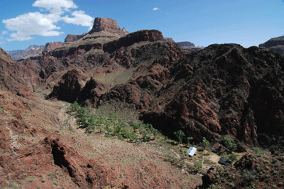 Descending into Phantom Ranch
