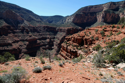 A view to the south into Hermit Basin
