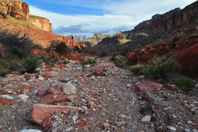 Looking southeast through Unkar Creek toward the river and Escalante Point