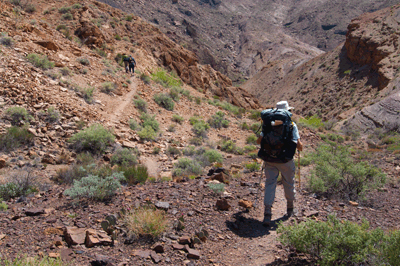 Starting up a cairned route bypassing the dryfall along the Carbon/Lava river runner trail