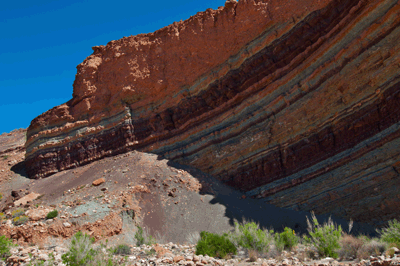 Stone layered like chocolate cake in Lava Creek