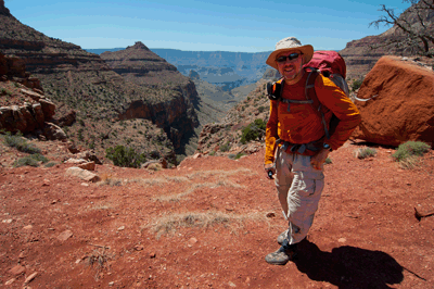 Chris stands atop the Unkar/Vishnu saddle with Vishnu Canyon behind