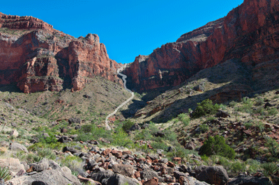 Looking south towards the Redwall saddle overlooking the east arm of Clear Creek