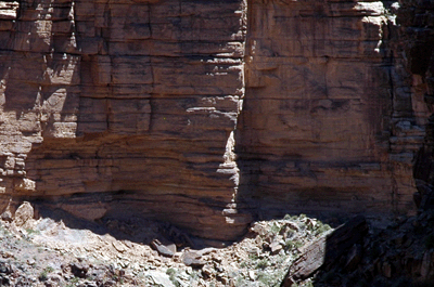 An ancient granary (right) and other Indian ruins visible at the base of the Tapeats in Pipe Creek