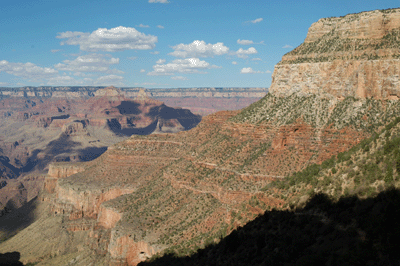 Looking northeast toward Grandeur Point Overlook from the Bright Angel Trail