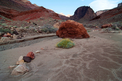 Approaching a distinguished rock feature in Basalt, the Antimatterhorn