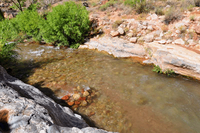 The crossing above the Tapeats Creek narrows