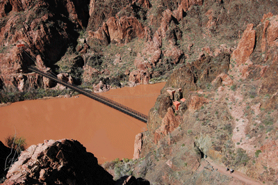 Approaching the tunnel at the base of South Kaibab